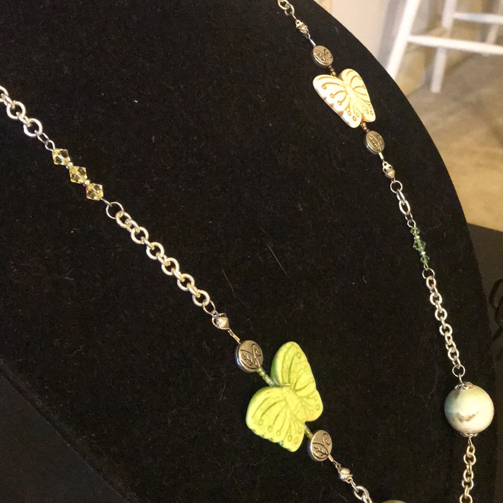 butterfly necklace handcrafted - Picture 3 of 4